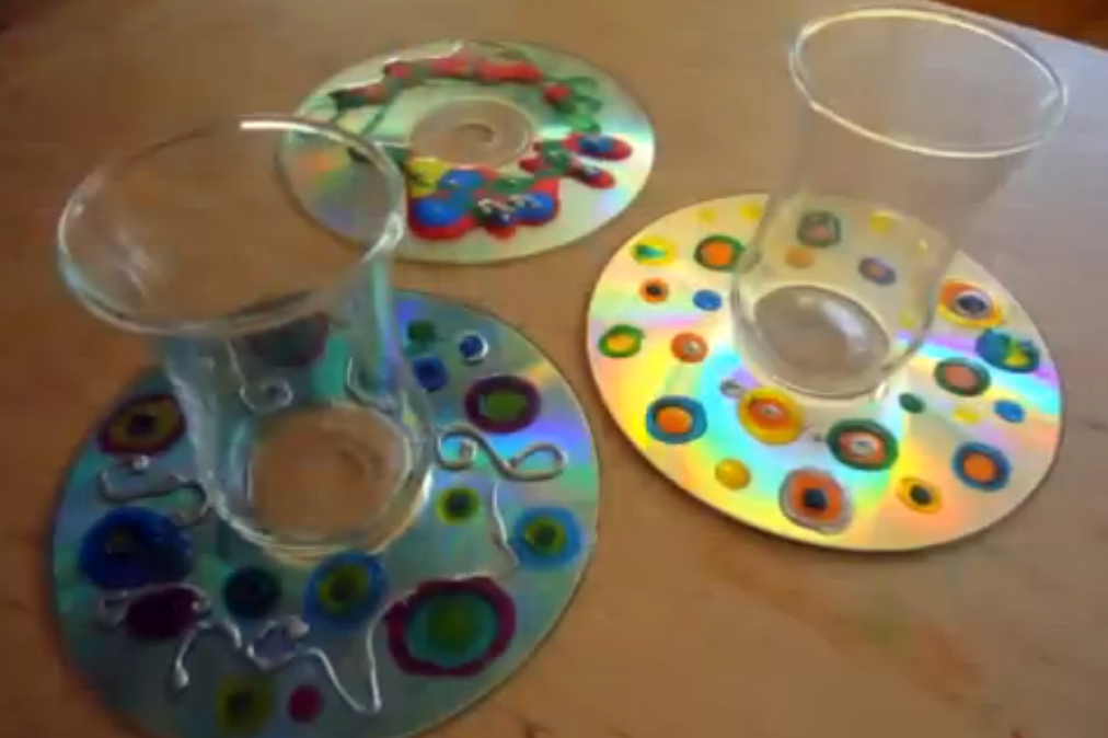 Posavasos infantiles con CD's reciclados