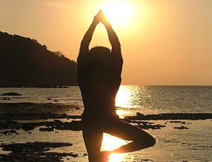 Yoga para combatir los calambres